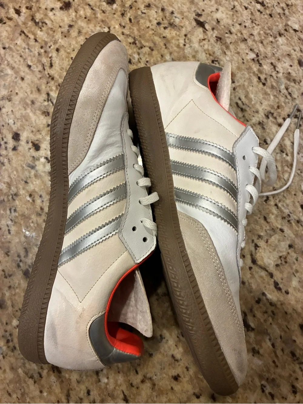 Adidas Sambas LE 2014 World Cup Mens US 10 White Silver Orange Rare HTF G98037